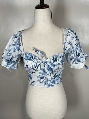 Yumi Kim Sz XS White Blue Lunar Garden Cyan Poplin Floral "Brooke" Crop Top